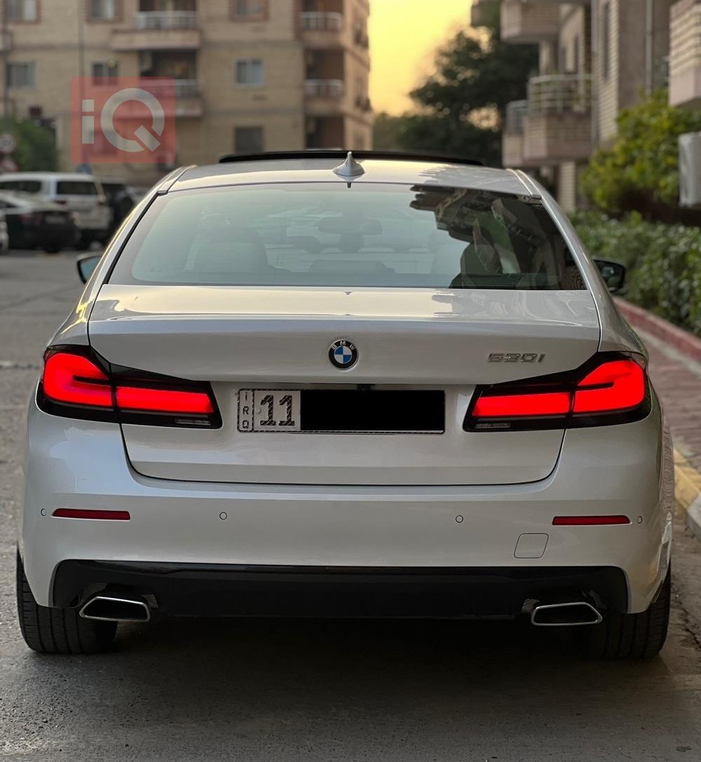 بی ئێم دەبڵیو سیریەس 5